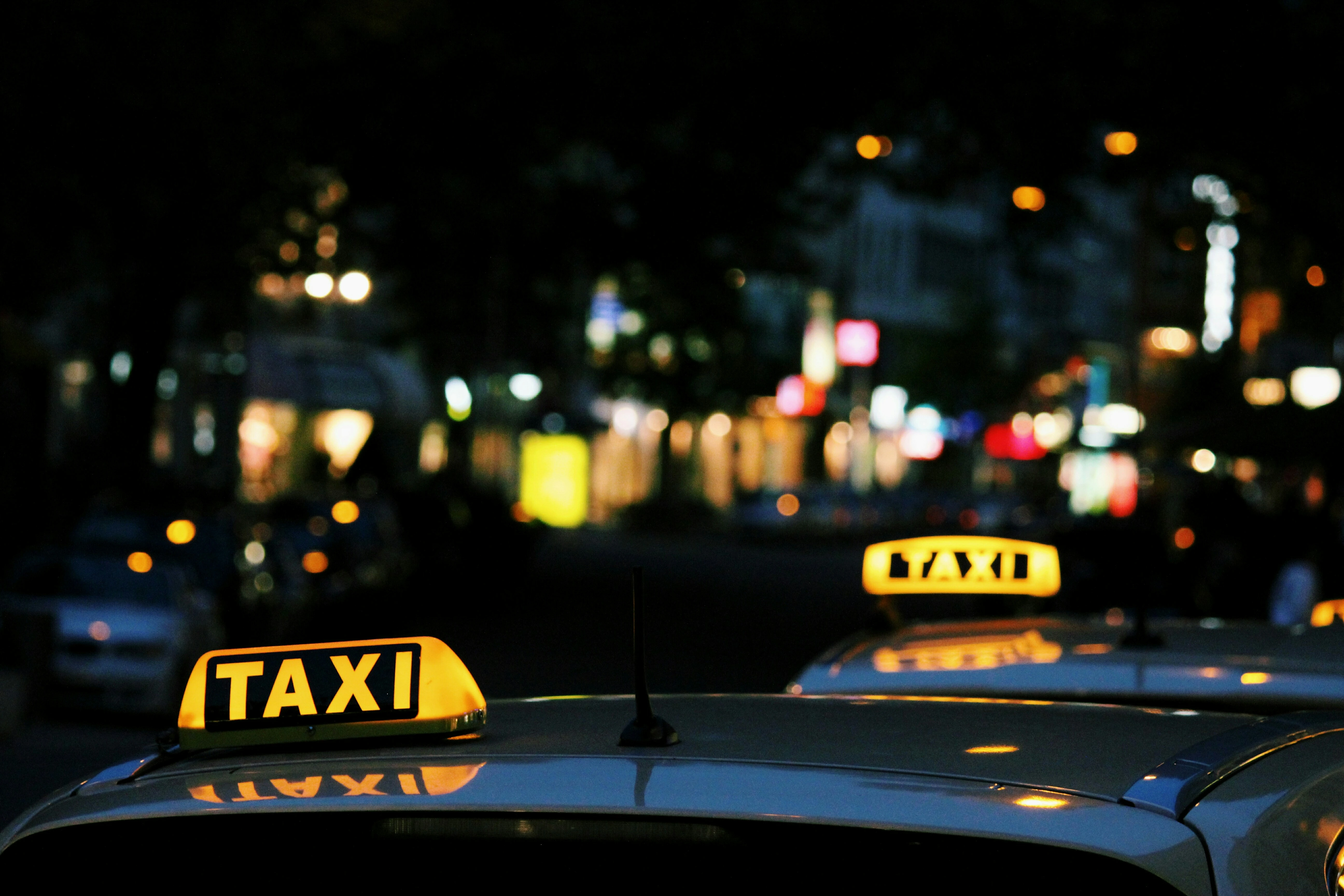 Airport Transfers Woking